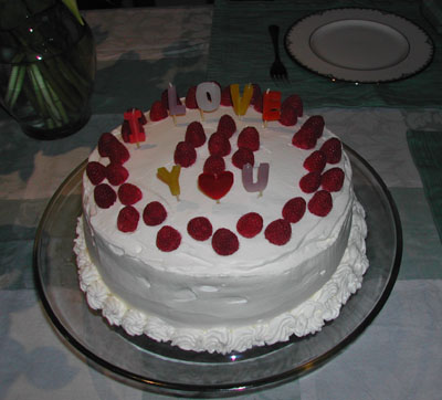 image/005birtdaycake.jpg, 40.1K